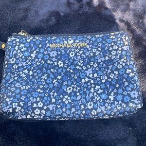 Michael Kors Wristlet